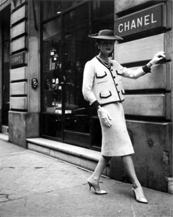 FileGabrielle Coco Chanel day suit and Licensed copyjpg  Wikimedia  Commons